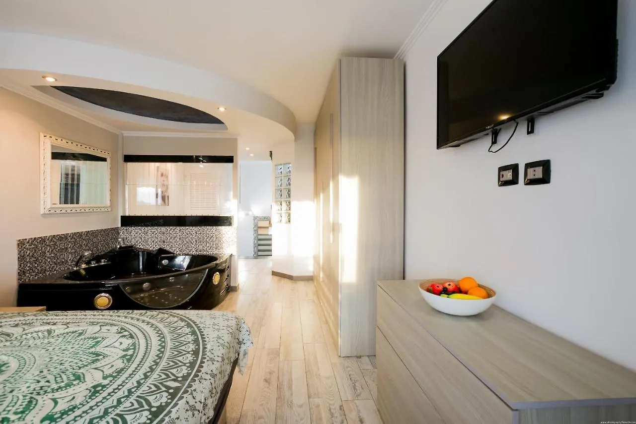 Apartment 204 Atalaya 2 Bedrooms, Sea View, Private Parking Costa Adeje