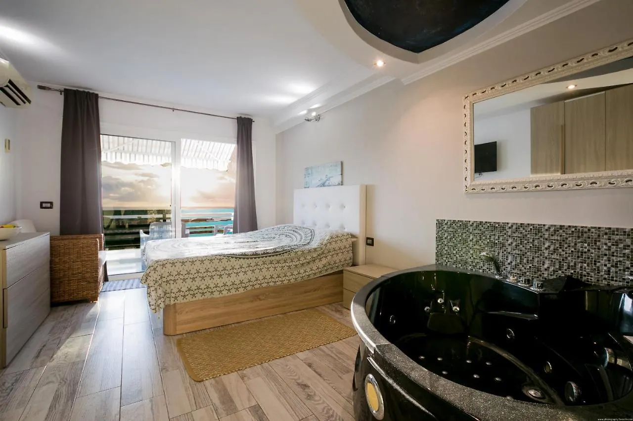 Apartment 204 Atalaya 2 Bedrooms, Sea View, Private Parking Costa Adeje